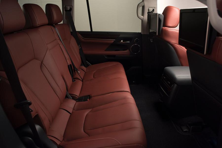  Lexus LX570 2016 года  (фото 19 из 21)